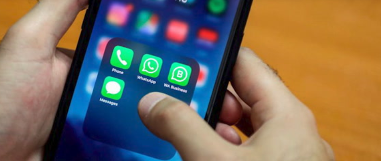 Instagram, Facebook and WhatsApp also stop working in major Outage Reasons